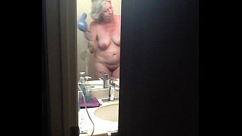 Granny shower spycam